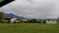 Regen am Campingplatz Rive-Bleue